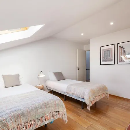 Lägenhet Spacious 7bed In Arroios *