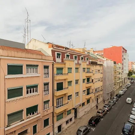 Spacious 7bed In Arroios * Lisboa